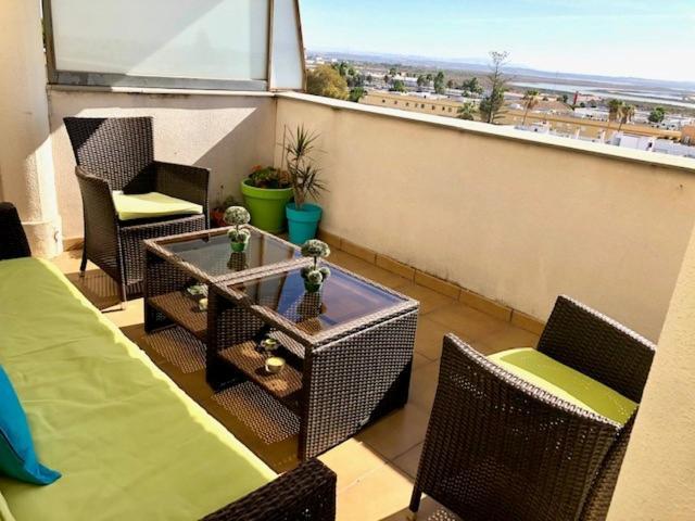 Gatu Premium Atico Parra, Parking, Piscina Comun, Terraza, Wifi , " Preferente Mayores De 25 Anos Y Familias " El Puerto de Santa María Dış mekan fotoğraf