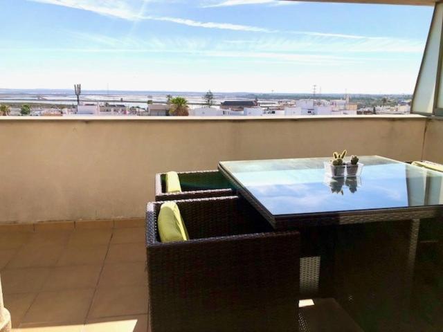 Gatu Premium Atico Parra, Parking, Piscina Comun, Terraza, Wifi , " Preferente Mayores De 25 Anos Y Familias " El Puerto de Santa María Dış mekan fotoğraf